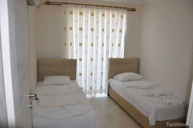 Golden Life Blue Green Residence